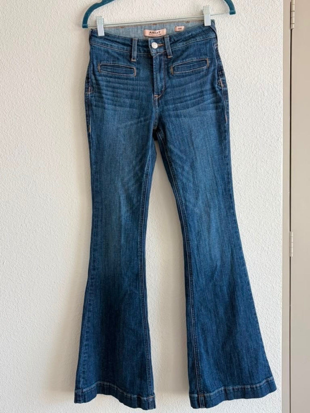 Ariat R.E.A.L. Denim Flare Jeans Size 25R Dark Wash
